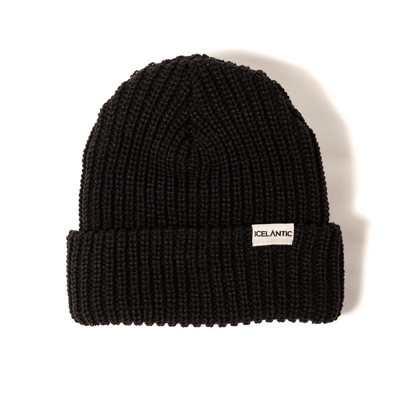 Knit Beanies Hanna Updated Crop 0012 KnitBeanieBlackprecut 1